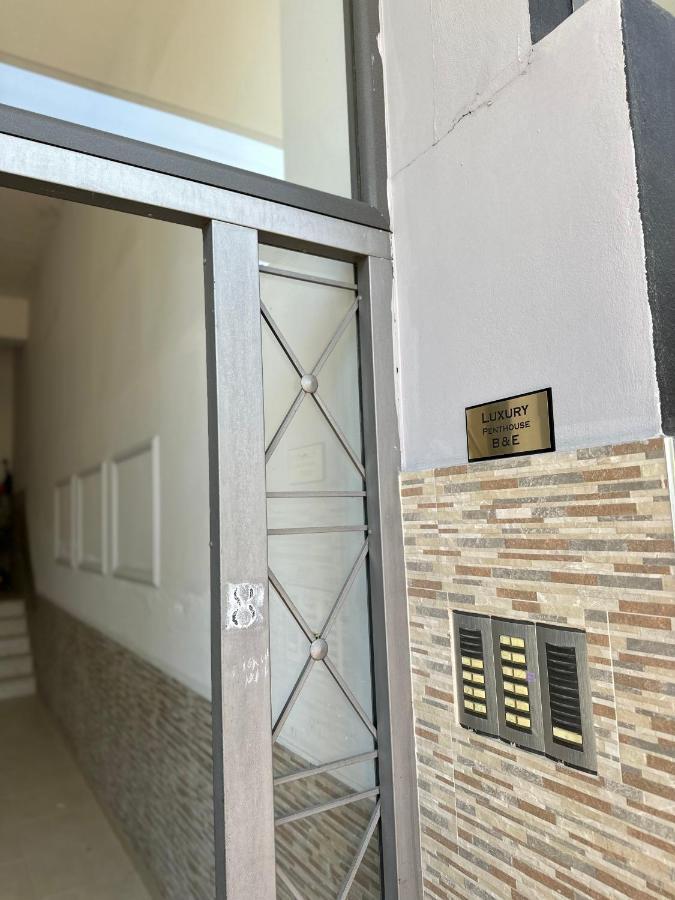 Luxury Penthouse B&E Apartman Saranda Kültér fotó