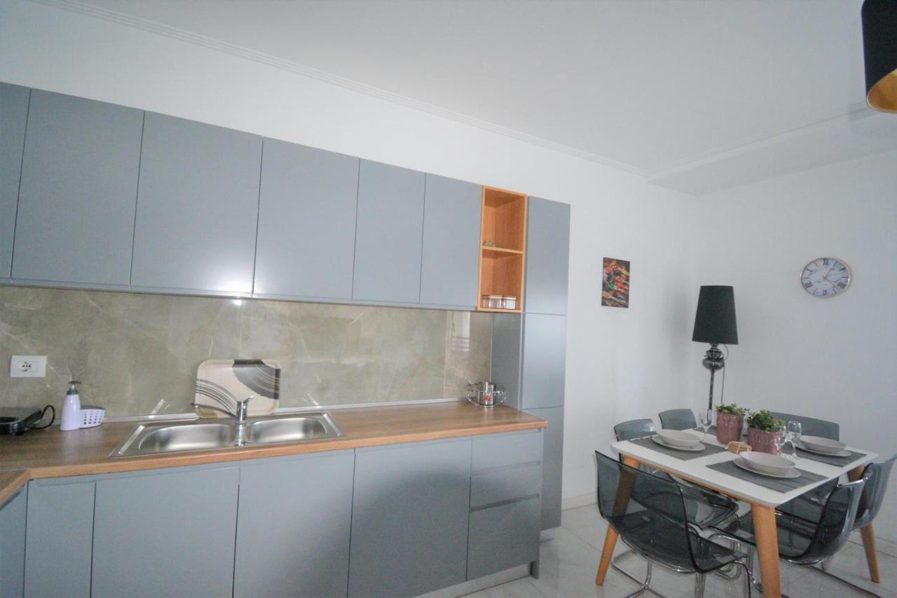 Luxury Penthouse B&E Apartman Saranda Kültér fotó