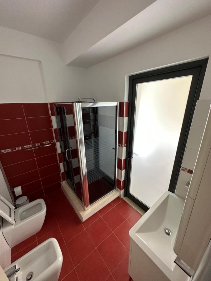Luxury Penthouse B&E Apartman Saranda Kültér fotó