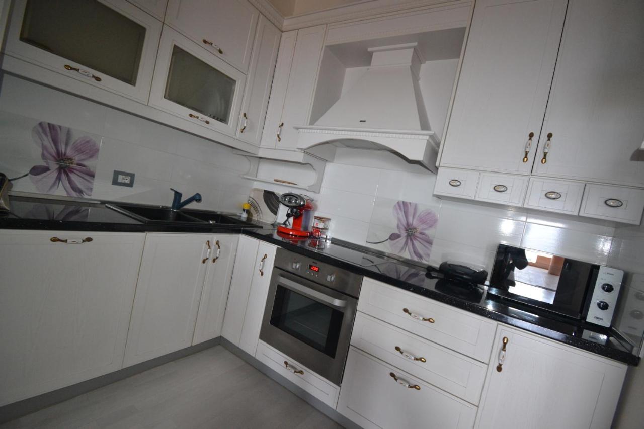 Luxury Penthouse B&E Apartman Saranda Kültér fotó