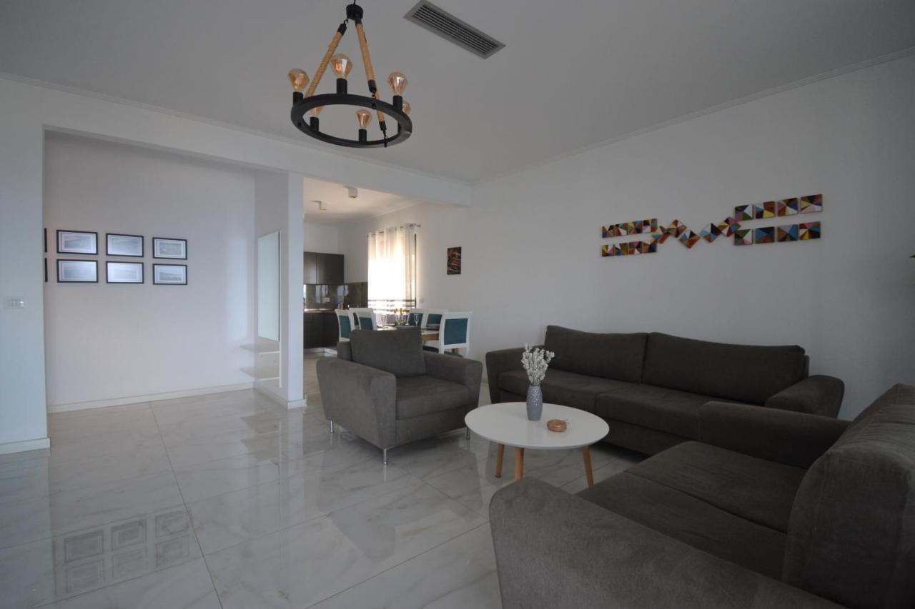 Luxury Penthouse B&E Apartman Saranda Kültér fotó