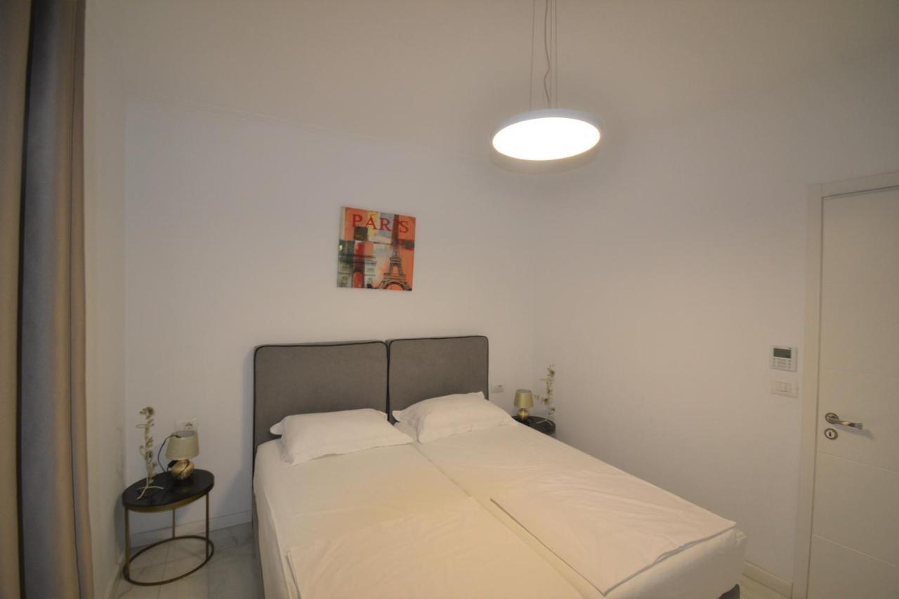 Luxury Penthouse B&E Apartman Saranda Kültér fotó